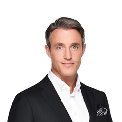 headshot of Ben Mulroney